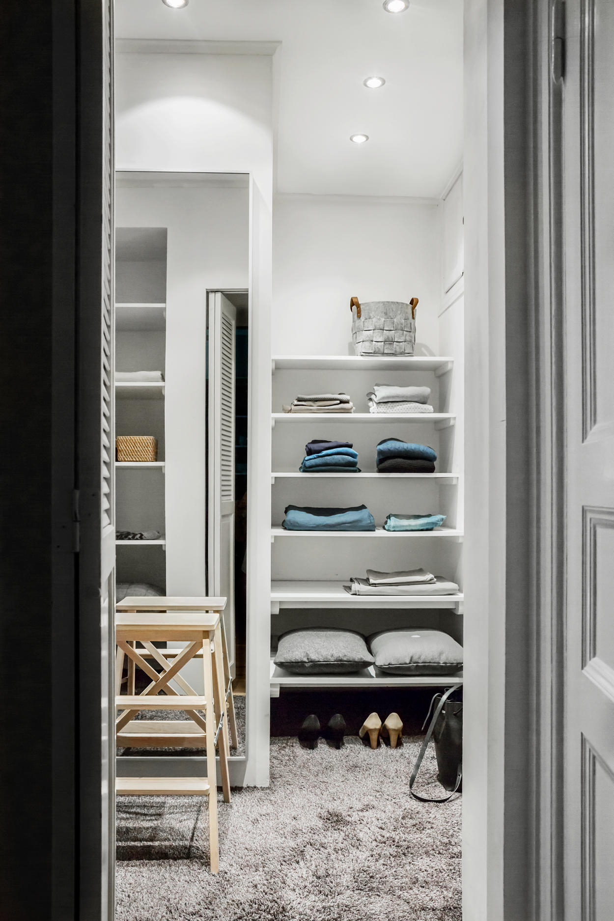 sfd0e0c3561bf494de3b9a1527c56ce2d17-jpg